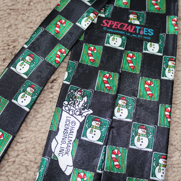 NWOT! Snowman Tie - Picture 3 of 4